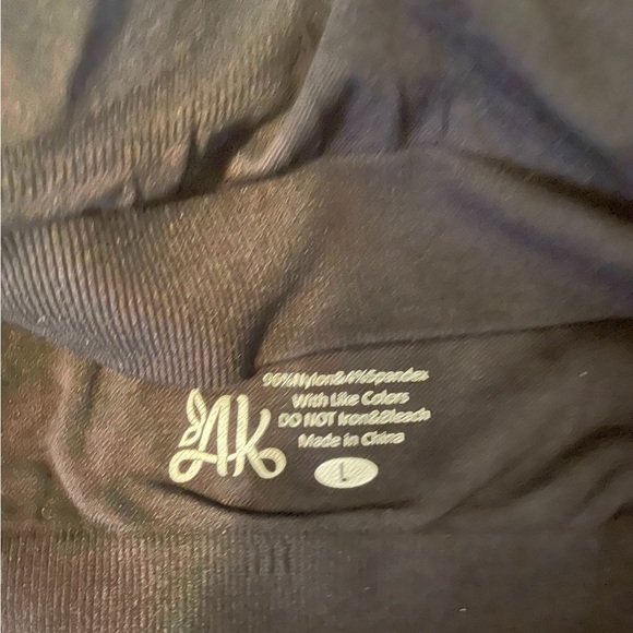 AKAMC 3 Pack Med Support Cross Back Wire Fee Removable Cups Sport Bras A193-72 - Picture 10 of 14